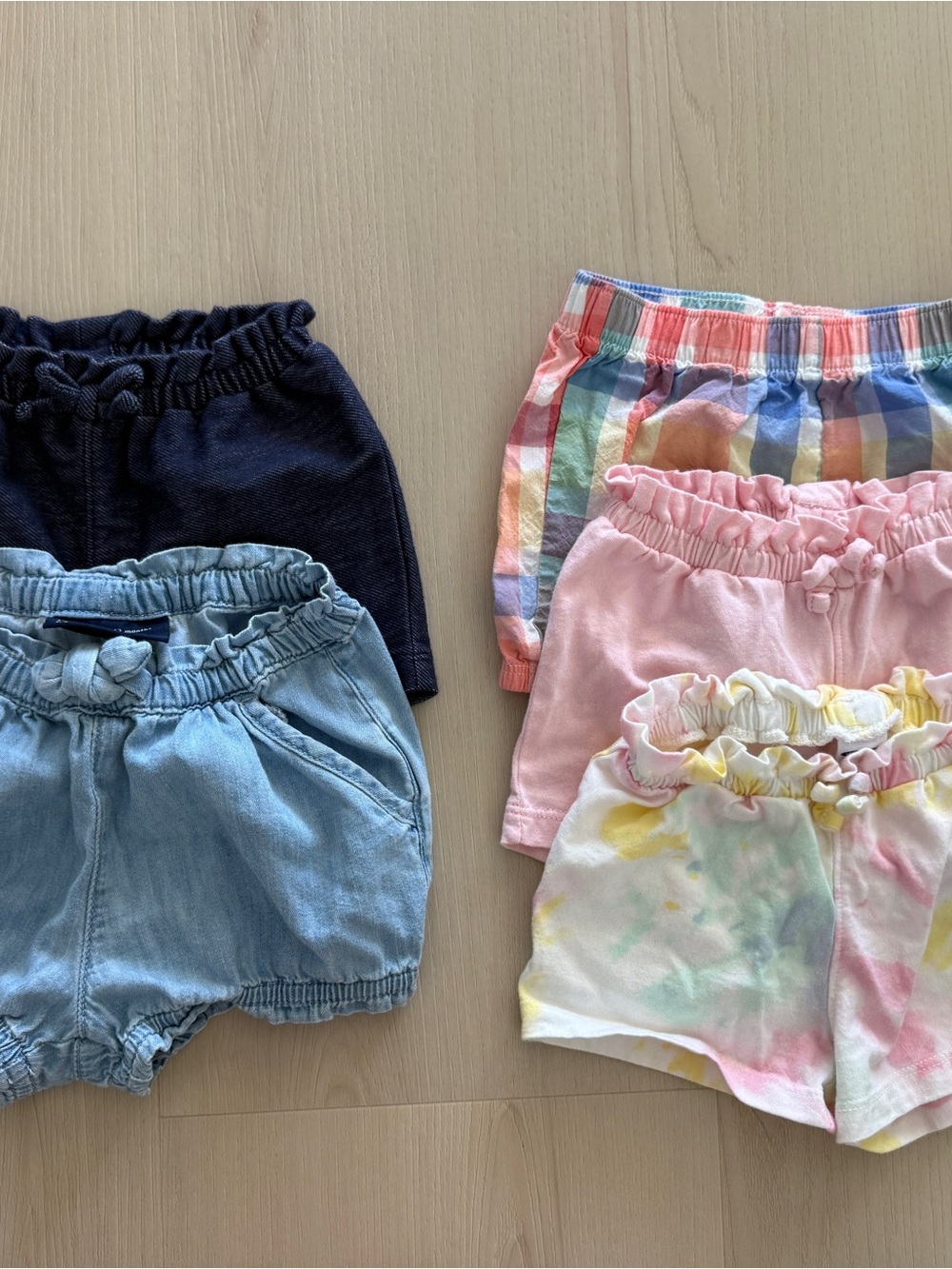 Baby Girl Summer Shorts Bundle size 6-12 months